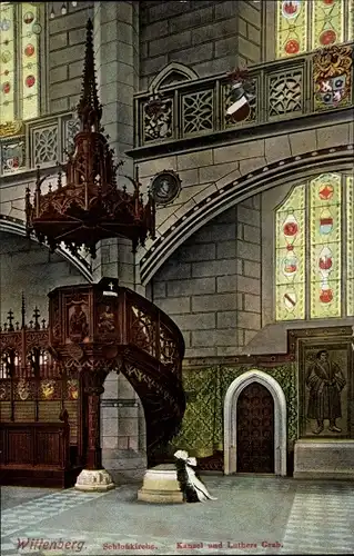 Ak Lutherstadt Wittenberg in Sachsen Anhalt, Schloßkirche, Kanzel und Luthers Grab
