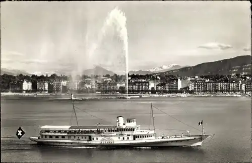 Ak Genève Genf Schweiz, Le jet d'eau et le Mont Blanc, Salondampfer