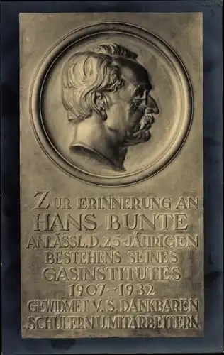 Ak Karlsruhe in Baden, Zur Erinnerung an Hans Bunte, Portrait, Gasinstitut