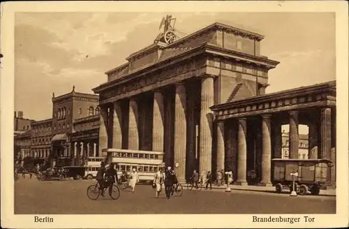 Ak Berlin Mitte, Brandenburger Tor