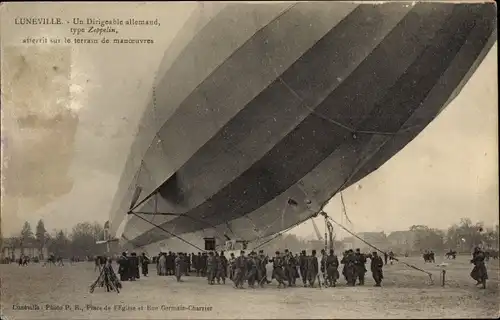 Ak Luneville Meurthe et Moselle, Dirigeable allemand type Zeppelin