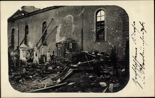 Foto Ak Burnhaupt le Haut Oberburnhaupt Elsass Haut Rhin, Kriegszerstörungen, Kirche, I WK