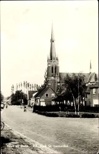 Ak Beek en Donk Nordbrabant Niederlande, R. K. Kerk St. Leonardus