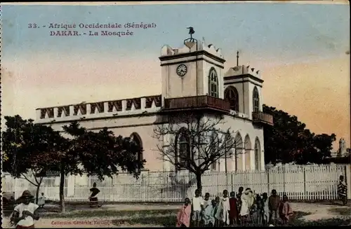 Ak Dakar Senegal, Blick auf die Moschee, Passanten