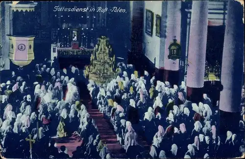 Ak Gottesdienst in Ruß-Polen, Menschen in der Kirche, Altar