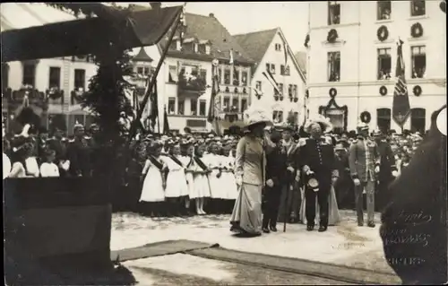 Foto Ak Triptis in Thüringen, Adel Sachsen Weimar Eisenach, Zuschauer