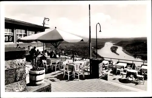 Ak Königswinter am Rhein, Hotel Restaurant auf dem Drachenfels, Blick v. d. Rheinterrasse