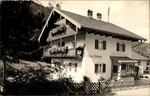 Foto Ak Mittenwald in Oberbayern, Haus Ludwig