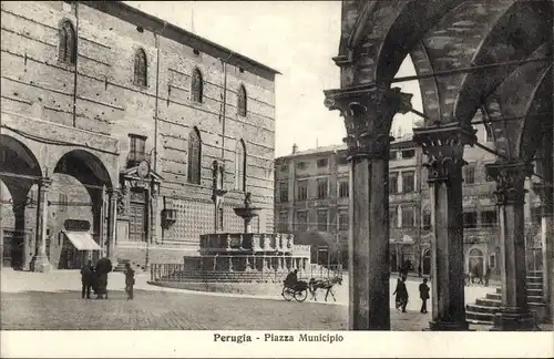 Ak Perugia Umbria, Piazza Municipio