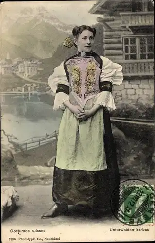 Ak Unterwalden les bas, Costumes suisses, Schweizerische Tracht