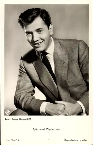 Ak Schauspieler Gerhard Riedmann, Portrait