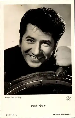 Ak Schauspieler Daniel Gelin, Portrait, Das Mädchen aus Hamburg