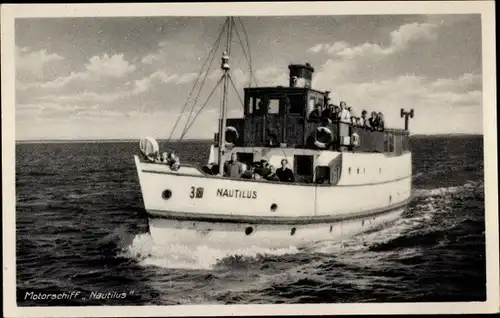 Ak Motorschiff Nautilus auf der Ostsee