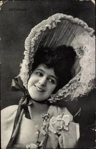 Ak Schauspielerin Spindler, Portrait mit Hut
