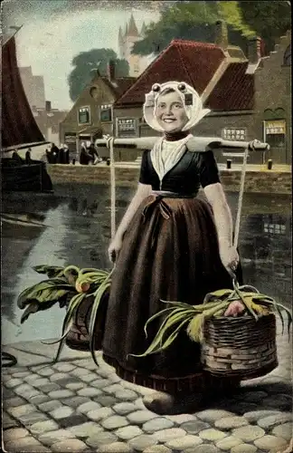 Ak Mädchen in niederländischen Trachten trägt Gemüse