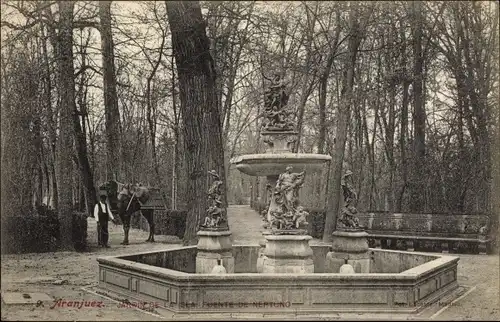 Ak Aranjuez Madrid Spanien, Jardin de la Isla Fuente de Neptuno