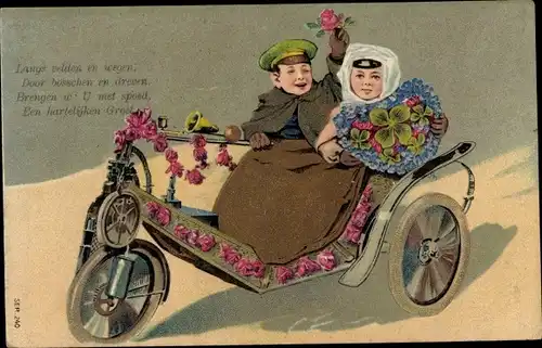 Präge Litho Paar in einem Automobil, Kleeblätter, Blumenranken