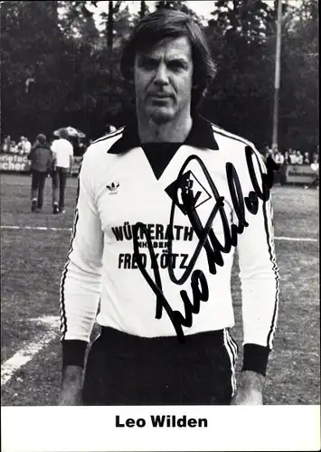 Sammelbild Fußballspieler Leo Wilden, Autogramm