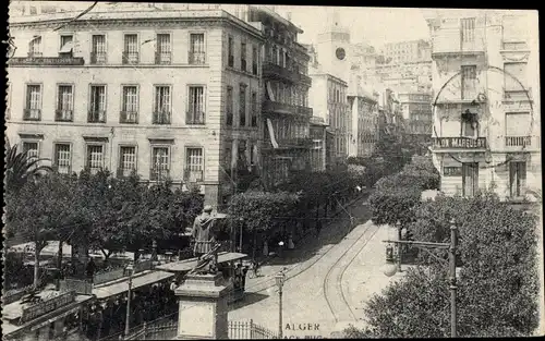 Ak Algier Alger Algerien, Straßenpartie, Monument, Straßenbahn