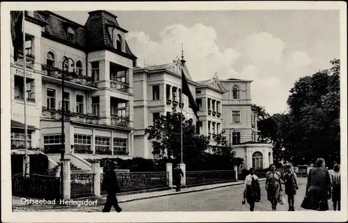 Ak Ostseebad Heringsdorf auf Usedom, Straßenpartie