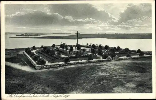 Ak Węgorzewo Angerburg Ostpreußen, Heldenfriedhof der Stadt