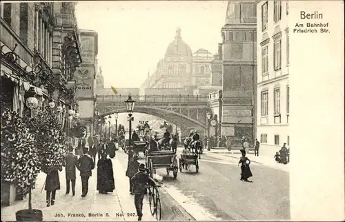 Ak Berlin Mitte, Am Bahnhof Friedrichstraße