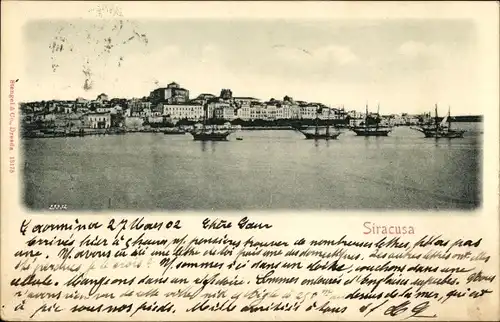 Ak Siracusa Sicilia, Blick vom Wasser auf die Stadt mit Segelschiffen