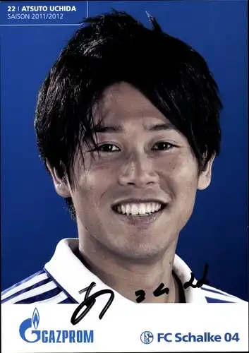 Ak Fußballer Atsuto Uchida, Portrait, Autogramm, FC Schalke 04
