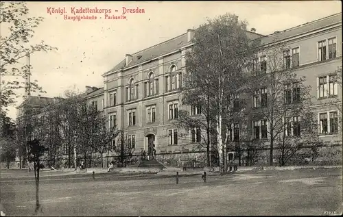 Ak Dresden Neustadt, Königliches Kadettenkorps, Hauptgebäude, Parkseite