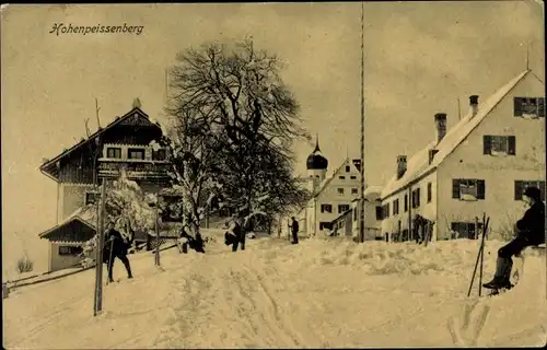 Ak Hohenpeissenberg Peissenberg Peißenberg in Oberbayern, Ortsansicht im Winter