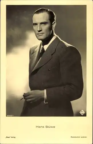 Ak Schauspieler Hans Stüwe, Portrait, Zigarette, Ross Verlag A 9508/1