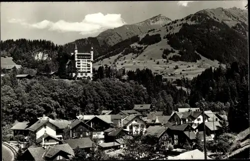 Ak Gstaad Saanen Kanton Bern, mit Gifferhorn und Wasserngrat