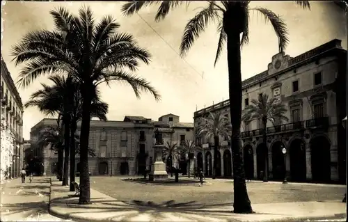 Ak Vilanova i la Geltrú Katalonien, Plaza 18 de Julio