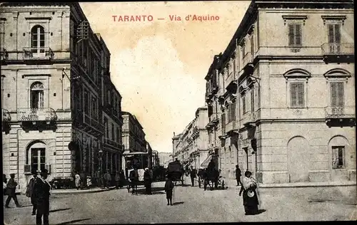 Ak Tarent Taranto Puglia, Via d'Aquino, Pferdewagen