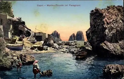 Ak Capri Neapel Campania, Marina piccola coi Faraglioni