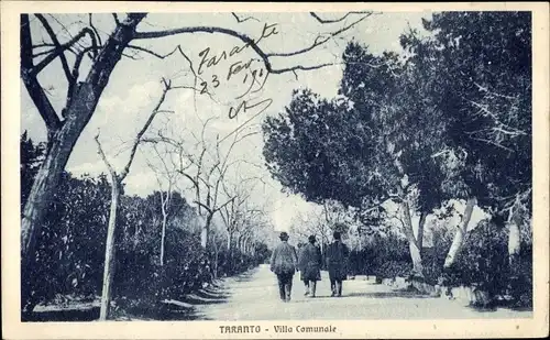 Ak Taranto Puglia, Villa Comunale, Spaziergang