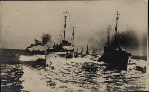 Foto Ak Deutsche Kriegsschiffe, Kaiserliche Marine