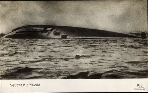 Ak Deutsches Kriegsschiff, SMS Seydlitz, sinkend, I WK