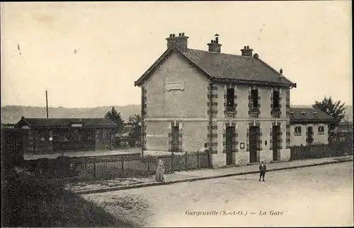 Ak Gargenville Yvelines, La Gare