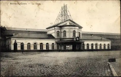 Ak Braine le Comte Wallonien Hennegau, La Gare