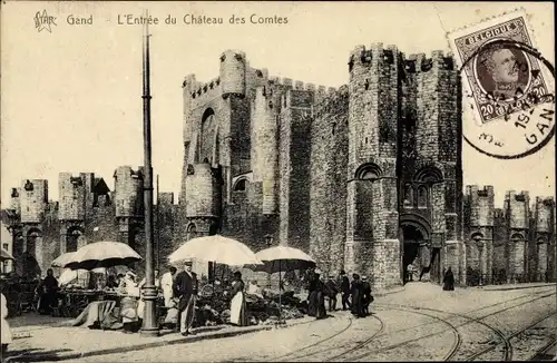 Ak Gand Gent Ostflandern, Entrée du Chateau des Comtes