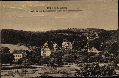 Ak Hofheim am Taunus Hessen, Partie an der Langenhainer Straße und Erziehungsheim