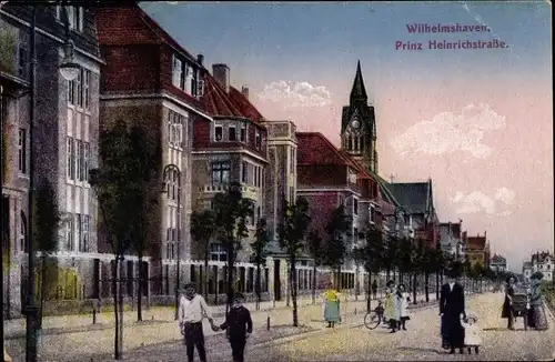 Ak Wilhelmshaven in Niedersachsen, Prinz Heinrich Straße, Uhrenturm, Passanten