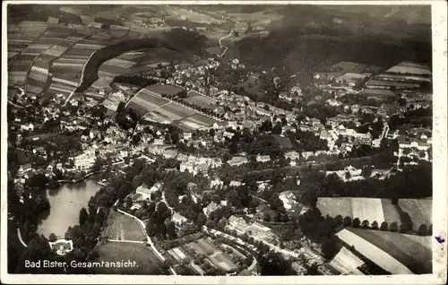 Ak Bad Elster im Vogtland, Gesamtansicht, Fliegeraufnahme