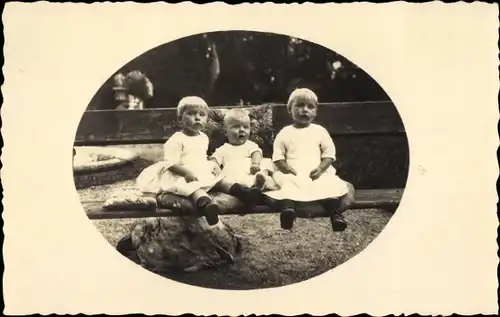 Foto Ak Prinzessinnen Maria Antonia und Maria Adelgunde von Hohenzollern Sigmaringen 1922,Karl Anton