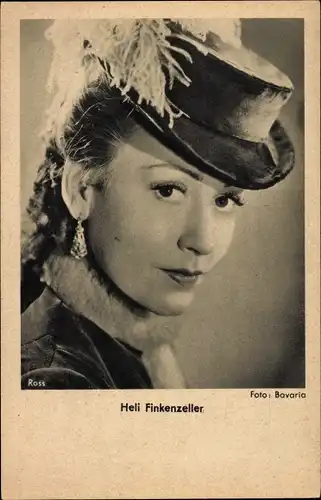 Ak Schauspielerin Heli Finkenzeller, Portrait in Hut