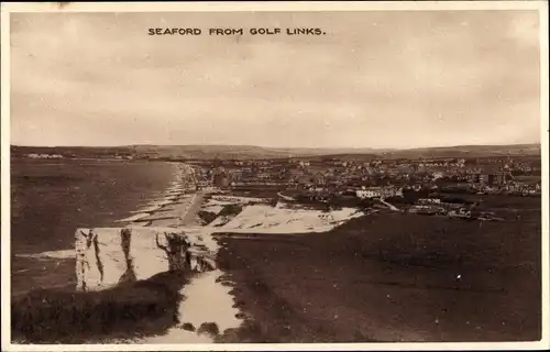 Ak Seaford Sussex England, View from Golf Links, Felsküste