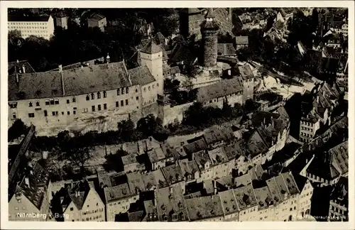 Ak Nürnberg in Mittelfranken, Burg, Luftaufnahme
