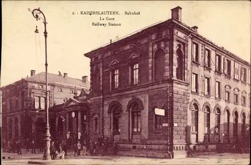 Ak Kaiserslautern in der Pfalz, Bahnhof