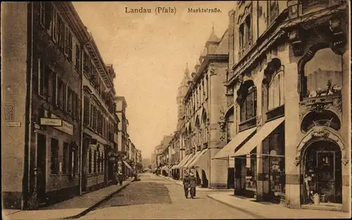 Ak Landau in der Pfalz, Marktstraße, Geschäfte, Passanten